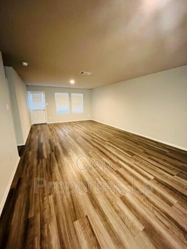 Foto del edificio - 4235 Mesa Cove