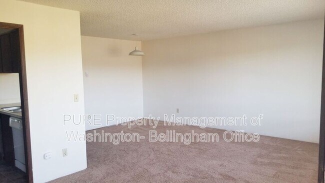 Building Photo - 808 21st St