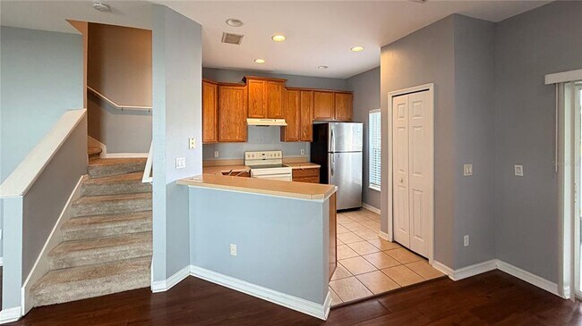 Building Photo - 2320 Bexley Pl