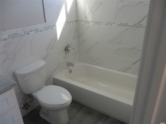 Foto del edificio - 7211 Almeda Ave