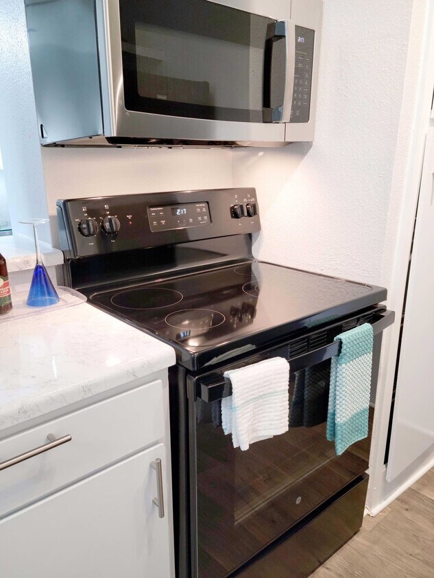 Foto principal - Luxury Features + 6 Weeks Free Rent | Don’...