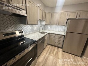 Building Photo - 353 Schraffts Dr