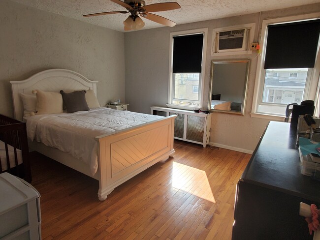 Foto del edificio - 308 3rd St