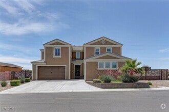 Building Photo - 1025 Bluebird Hill Ave