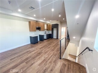 Building Photo - 1816 Hauser Blvd