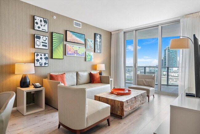 Building Photo - 4011 S Ocean Dr