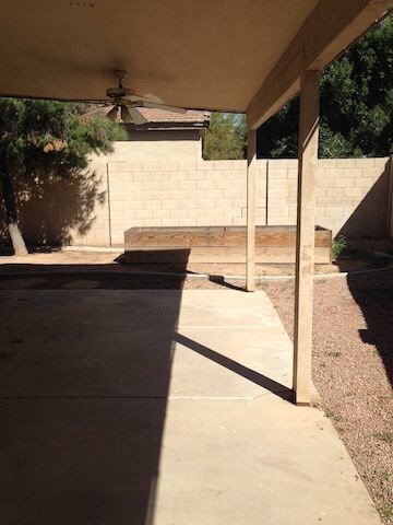 Building Photo - 1943 N Lazona Dr