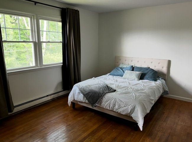 Foto del edificio - 136 N Chestnut St