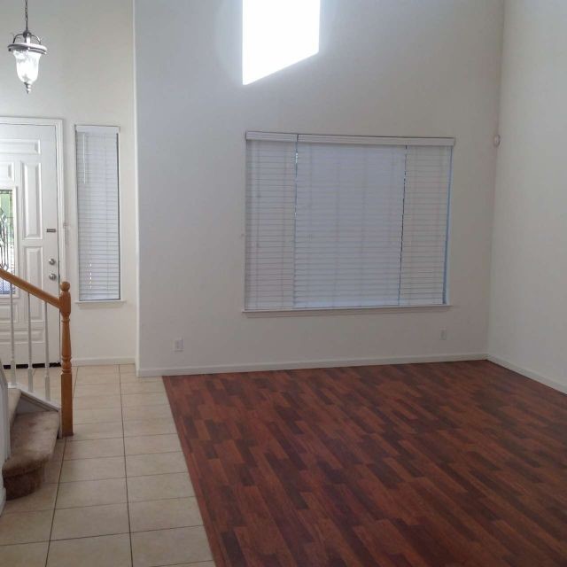 Foto del edificio - House For Rent in Merced