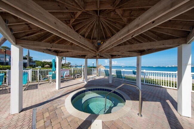 Foto del edificio - 3595 41st Ln S