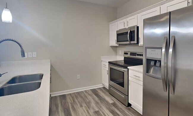 Foto del edificio - 4958 Key Lime Dr