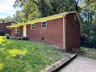 Building Photo - 734 Vale St