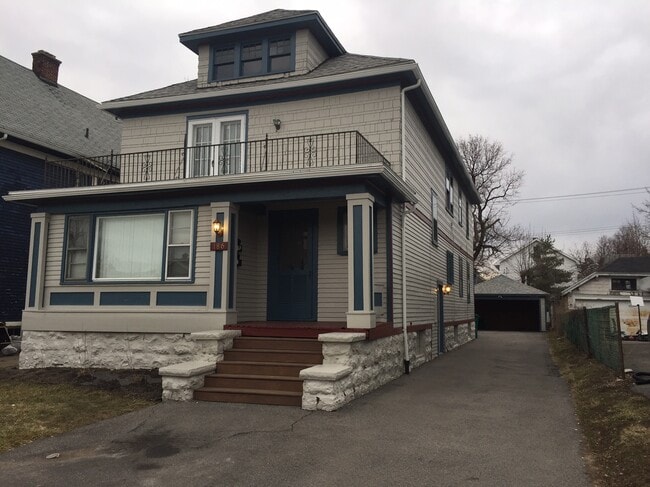 Building Photo - 137 Minnesota Ave