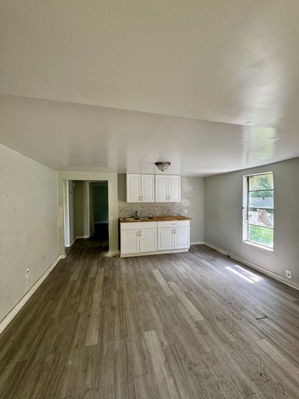 Foto del edificio - 1760 Audubon St