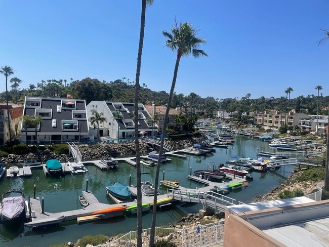 Foto del edificio - 4705 Marina Dr