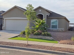 Building Photo - 13813 Sky Harbor Ave