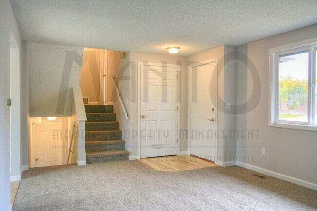 Building Photo - 4217 E Marietta Ave