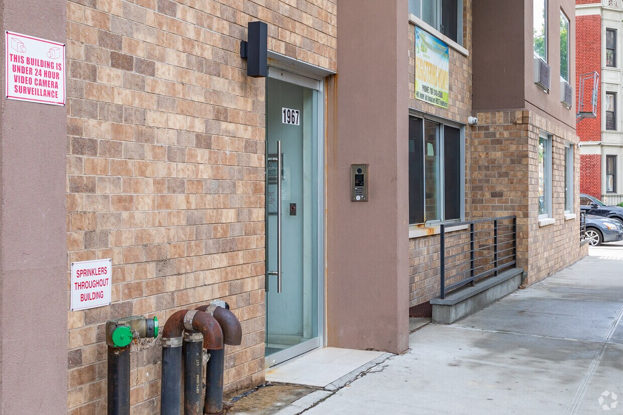 Building Photo - 109 Winthrop