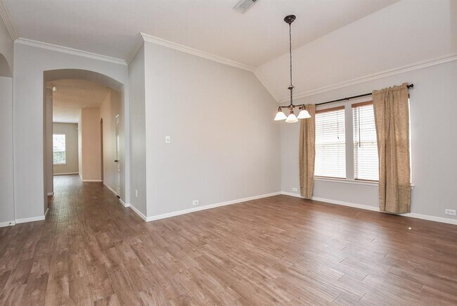 Building Photo - 10858 Redstone Ct