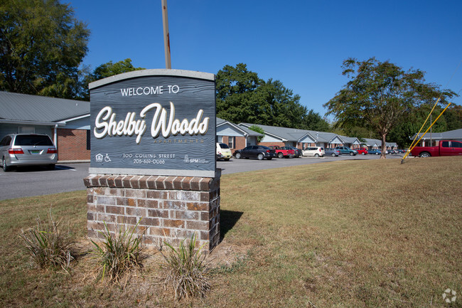 Foto del edificio - Shelby Woods Apartments