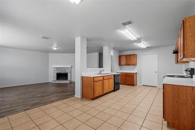 Building Photo - 9120 Quarter Horse Ln