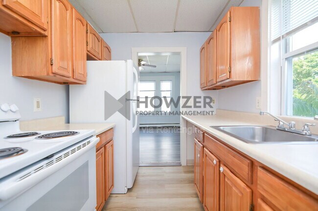 Building Photo - 9 Creedway