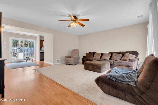 Foto del edificio - 30 Shilling Way