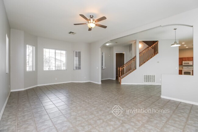 Building Photo - 7512 S 27th Pl