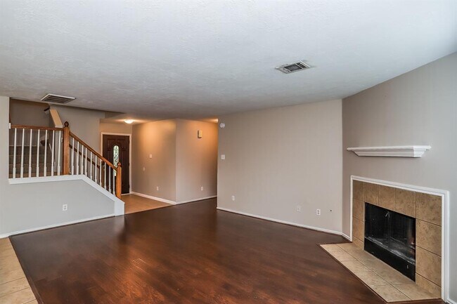 Foto del edificio - 19410 Pine Cluster Ln
