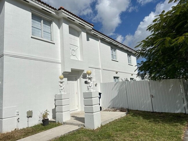 Building Photo - 13529 SW 262nd St