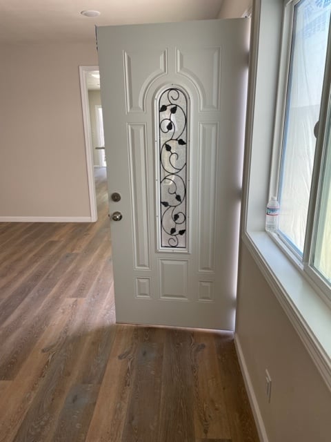 Building Photo - 1089 6th Ave