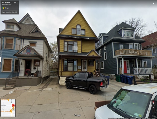 Building Photo - 257 W Utica St