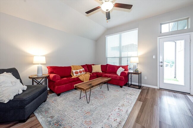 Foto del edificio - 155 Emery Oak Way