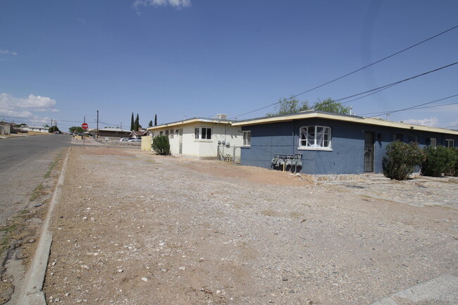Building Photo - 3900 Flory Ave