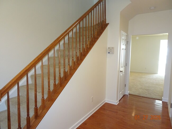 Foto del edificio - 3 Bedroom Townhome Rental in Liberty Crossing