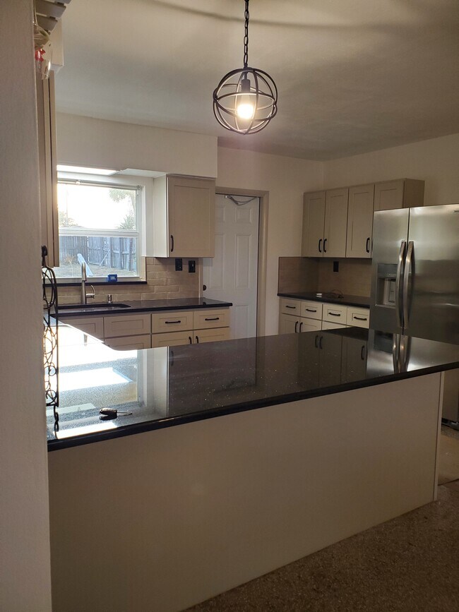 2455 NE Dixie Hwy Unit A, Jensen Beach, FL 34957 Apartments in Jensen