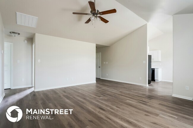 Building Photo - 99 Jethro Cir