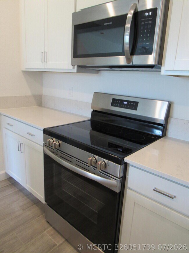 Foto del edificio - 4332 Pond Lily Ln