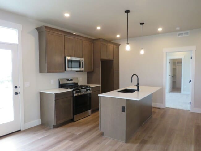 Building Photo - 3 Bedroom 2 bathroom NEW CONSTRUCTION on the West End!
