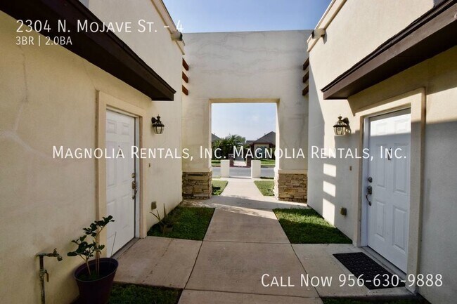 Building Photo - 2304 N Mojave St