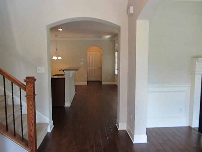 Building Photo - 10787 Bossier Dr