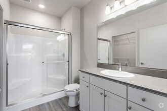 2BR, 2BA - 1,045 SF - 5 Points Apartments