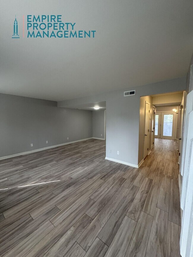 Foto del edificio - 9006 Mahogany Row SE