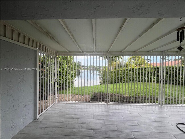 Foto del edificio - 14775 SW 80th St