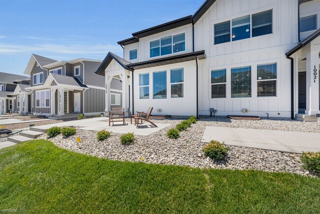 Building Photo - 4 br, 2.5 bath Townhome - 10017 Basalt Drive