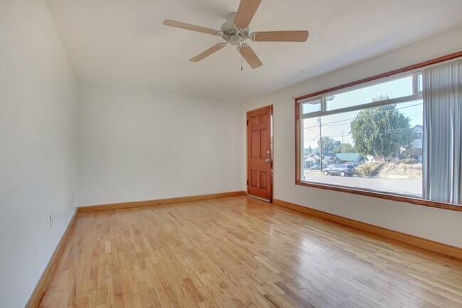 Foto del edificio - Adorable 1 bedroom/1bath Duplex in Tacoma ...
