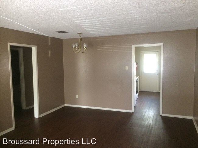 Foto del edificio - 308 Knollwood Dr