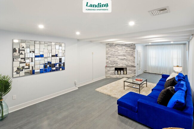 Foto del edificio - 205-25 112th Rd