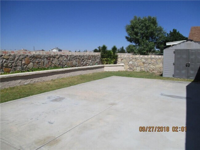 Building Photo - 12473 Tierra Dulce Dr