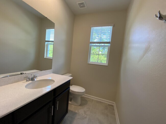 Foto del edificio - 2999 Aqua Virgo Loop